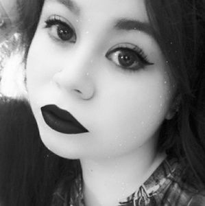 Meet your Posher, Jana